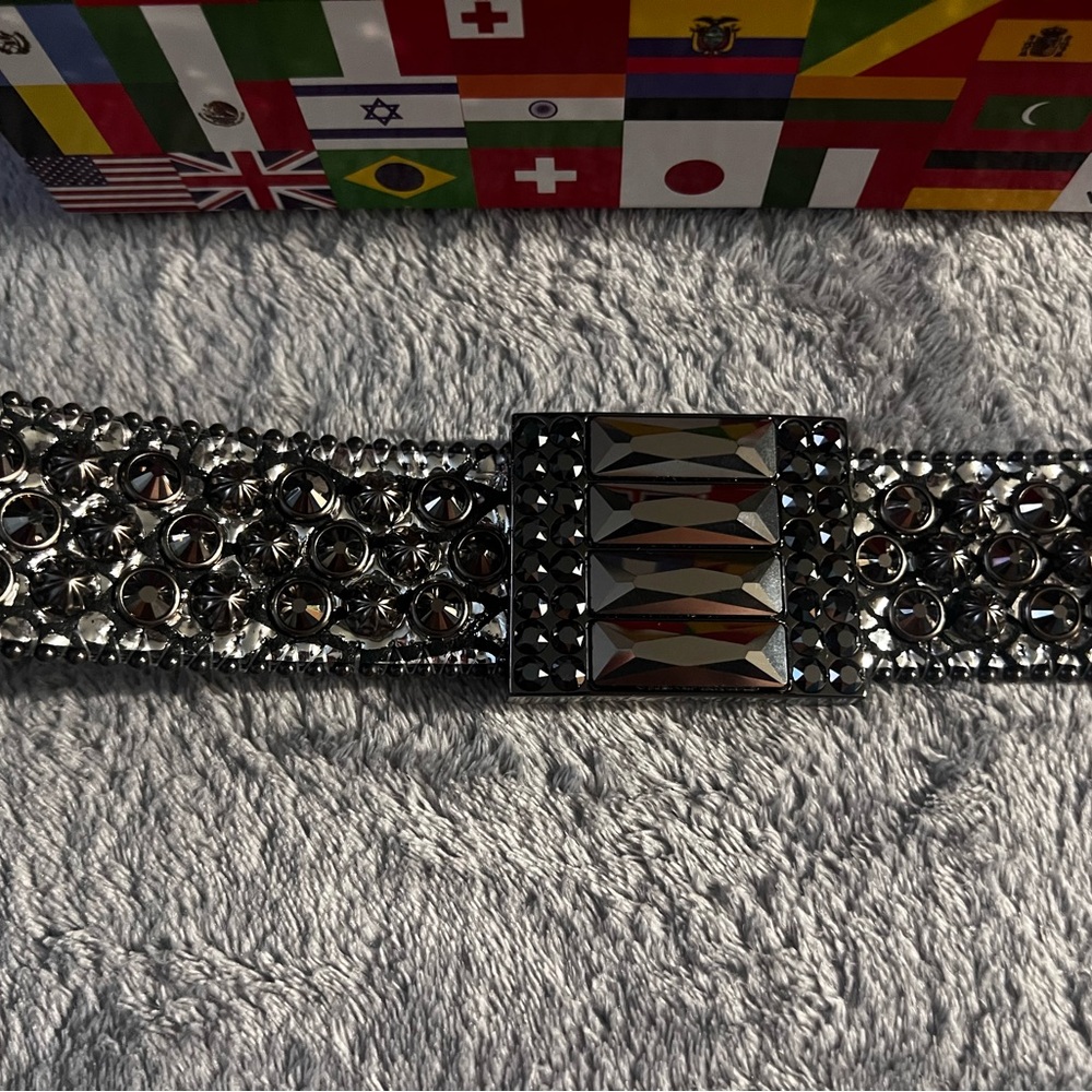 B.B. Simon Black and Silver Crystal Belt - Picture 4 of 5